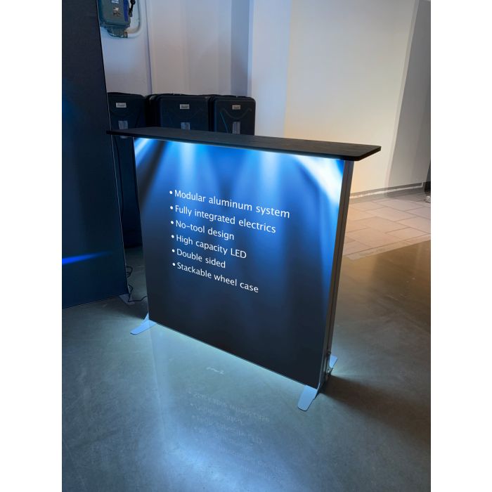LED pult k reklamní zóně
