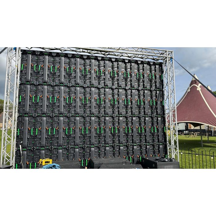 Exteriérová videostena