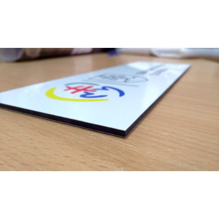 tisk na hliníkovou ceduli pro deaflympijsky výbor