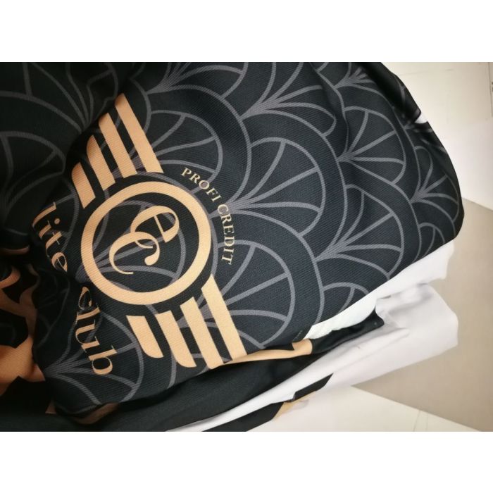 detail tisku na textil