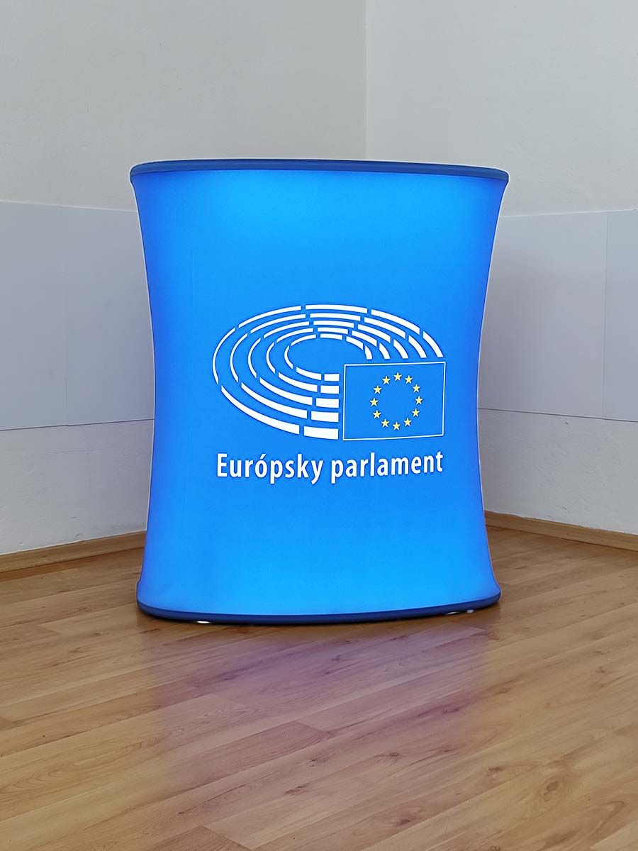 LED stolek s logem EU