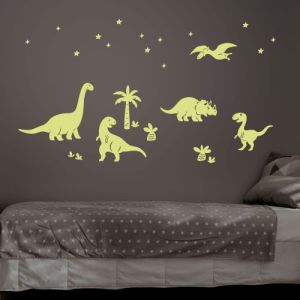 Dinosauři svítící ve tmě - nálepky na zeď 