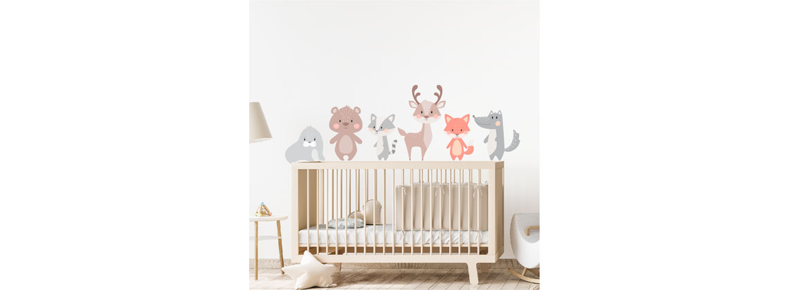 lesní zvířátka nad postýlku